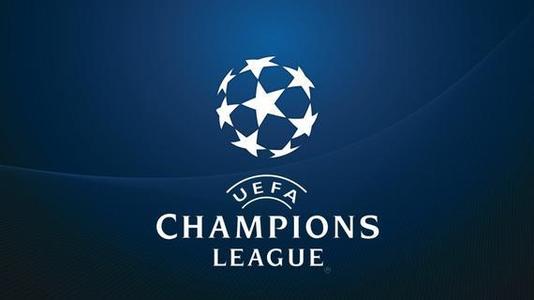 置了多组对 置了多组对